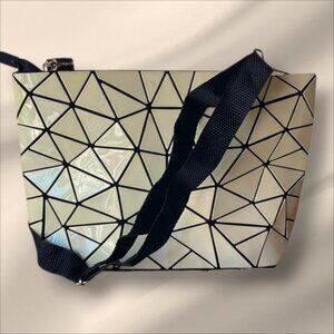 Geometric Folding Triangles Crossbody Bag – Glossy Beige Triangular Panels